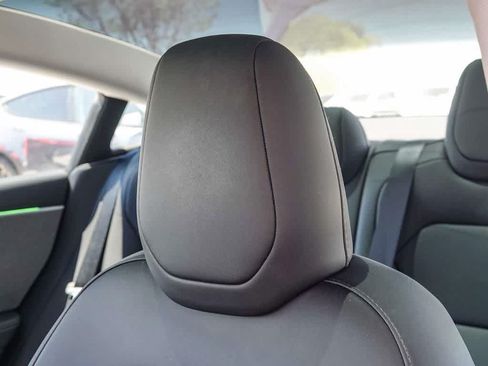 Used 2025 Tesla Model 3 Long Range RWD image 24