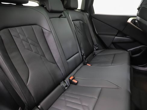 New 2025 BMW X3 xDrive30i w/ Premium Package image 27