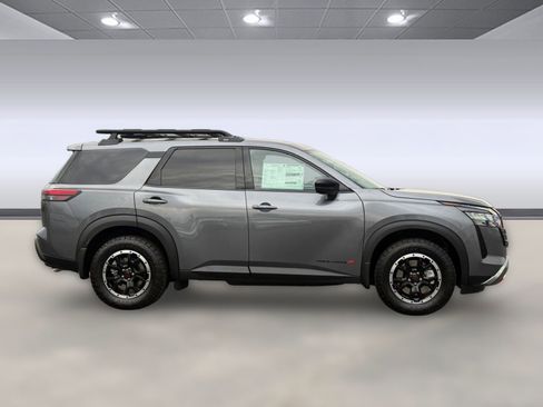 New 2026 Nissan Pathfinder Rock Creek image 8