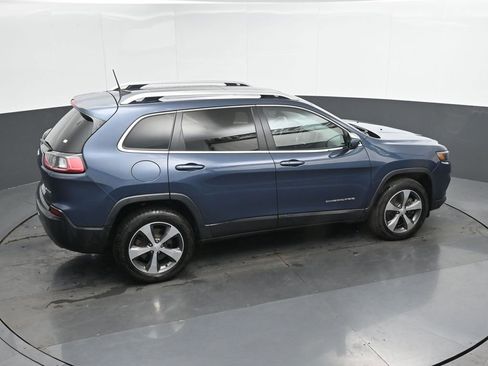 Used 2020 Jeep Cherokee Limited image 35