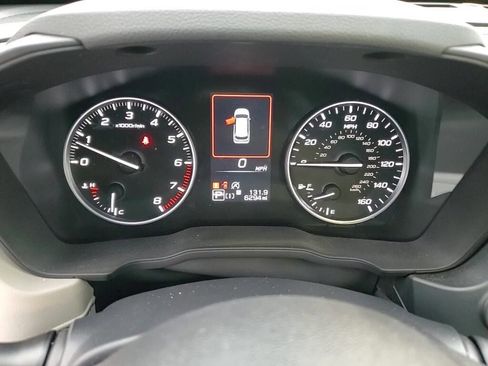 Certified 2025 Subaru Forester Limited image 18