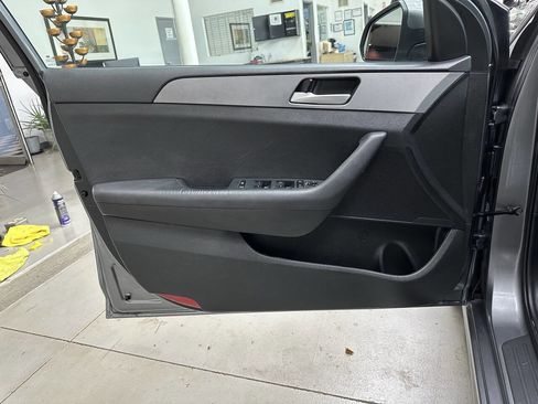 Used 2019 Hyundai Sonata SE image 10