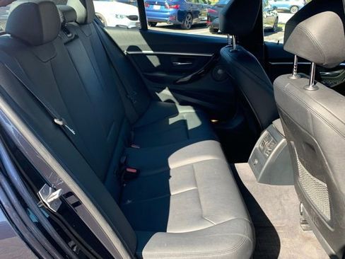 Used 2017 BMW 340i xDrive Sedan image 19