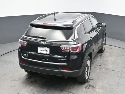 Used 2018 Jeep Compass Limited AWD/4WD image 30