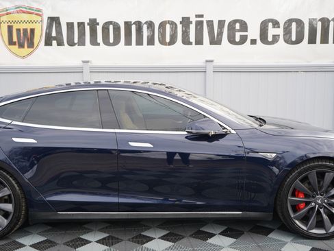 Used 2014 Tesla Model S P85D image 3