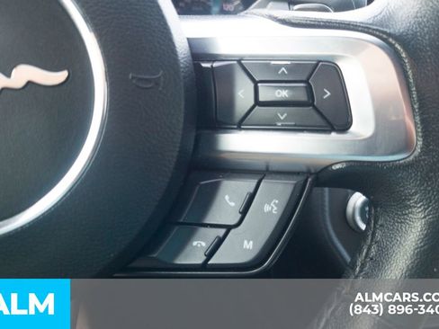 Used 2020 Ford Mustang Coupe RWD image 11