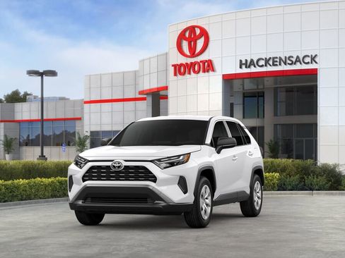 Used 2025 Toyota RAV4 LE image 1