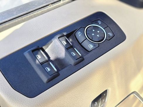 Used 2019 Ford F150 Lariat w/ Equipment Group 502A Luxury image 15