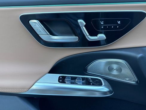 New 2026 Mercedes-Benz E 53 AMG e 4MATIC Sedan image 12