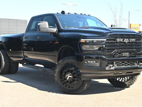 Used 2025 RAM 3500 Laramie w/ Night Edition image 2