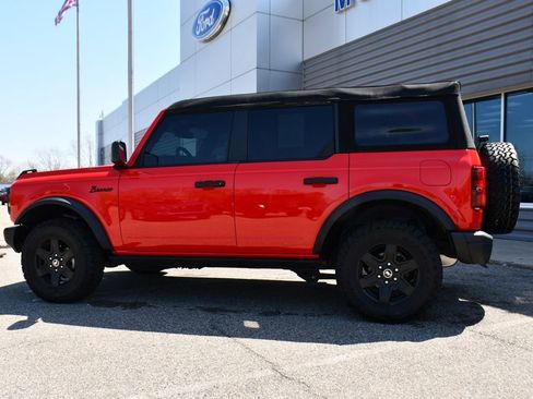 Used 2024 Ford Bronco Black Diamond AWD/4WD image 3