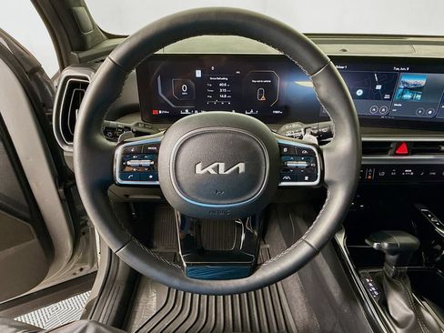 Used 2025 Kia Sorento SX Prestige AWD/4WD image 11
