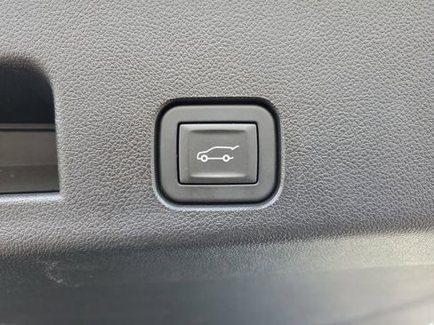 Certified 2024 GMC Acadia AT4 w/ Luxury Package AWD/4WD image 34