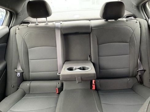 Used 2017 Chevrolet Cruze LT w/ Convenience Package image 29