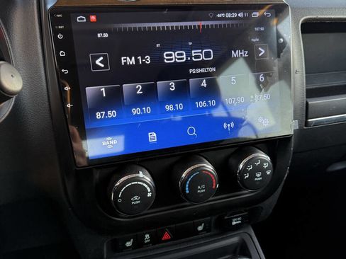 Used 2014 Jeep Patriot Latitude w/ Sun/Sound Group image 15