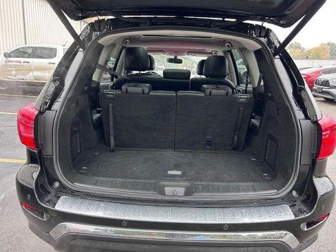 Used 2019 Nissan Pathfinder Platinum image 7