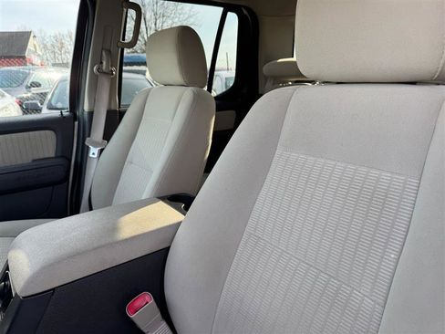 Used 2008 Ford Explorer Sport Trac XLT image 21