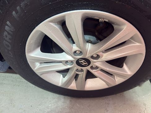 Used 2013 Hyundai Sonata GLS w/ Popular Equipment Pkg FWD image 32