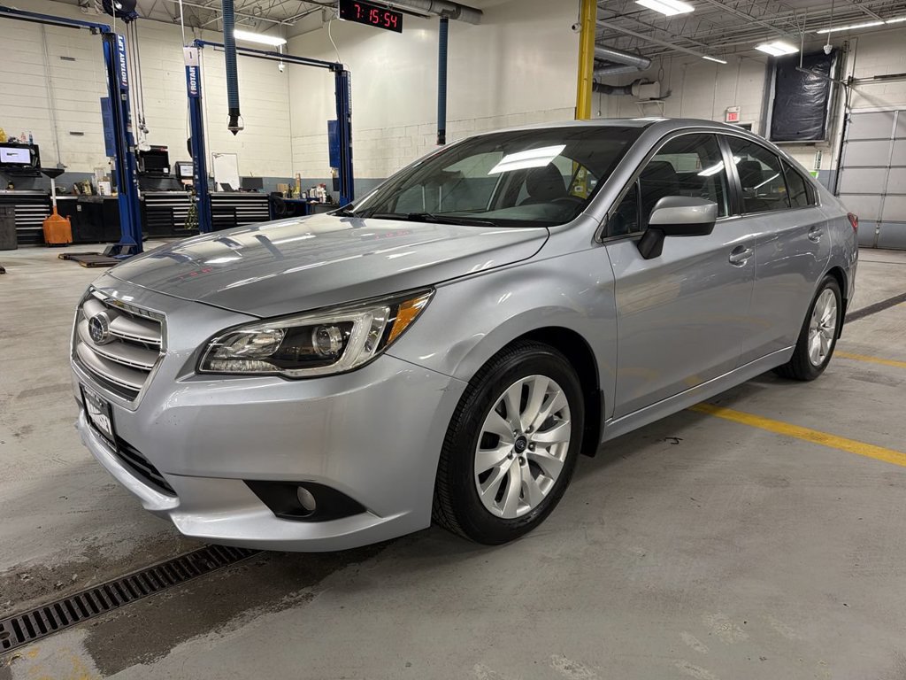 Used 2017 Subaru Legacy 2.5i Premium w/ Moonroof Package AWD/4WD image 4