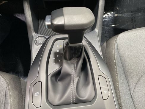 Used 2025 Kia K4 FWD image 19