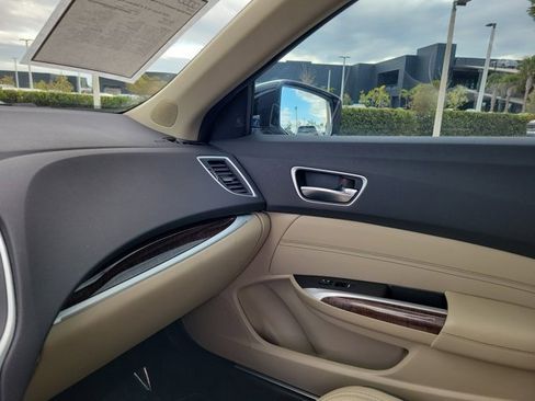 Used 2019 Acura TLX 3.5L Advance Pkg image 31