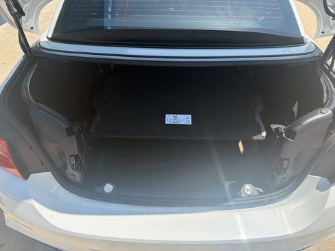 Used 2017 BMW M4 Convertible RWD image 25