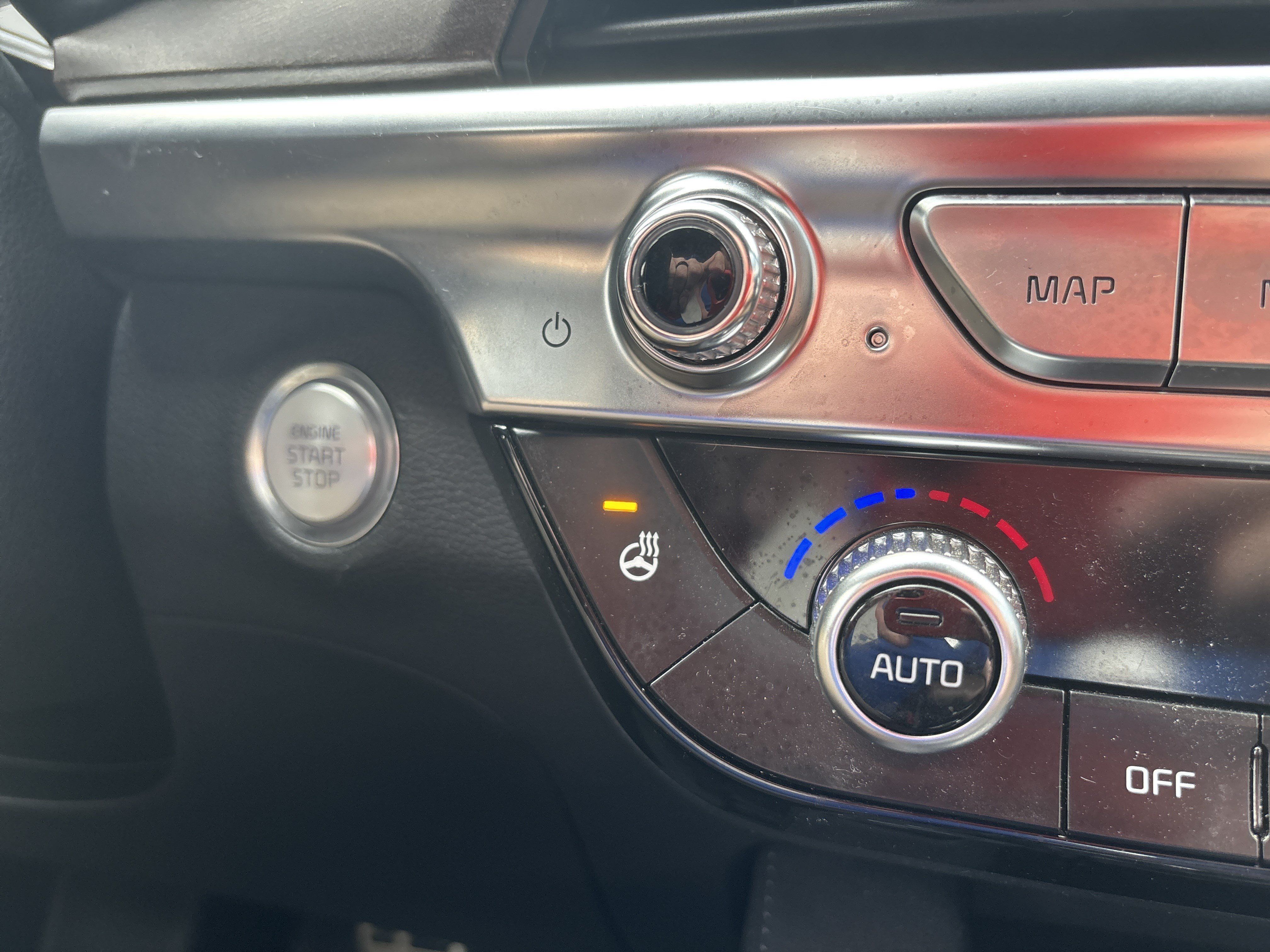 Used 2020 Kia Telluride SX w/ SX Prestige Package AWD/4WD image 26