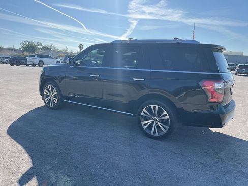 Used 2020 Ford Expedition Platinum image 3