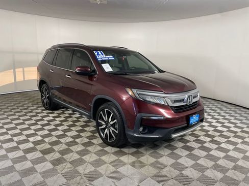 Used 2021 Honda Pilot Touring image 17