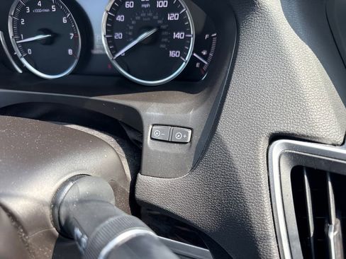 Used 2019 Acura TLX FWD image 40