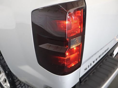 Used 2017 Chevrolet Silverado 1500 LT w/ All Star Edition AWD/4WD image 29