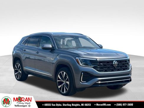 Used 2025 Volkswagen Atlas Cross Sport SEL Premium R-Line AWD/4WD image 7