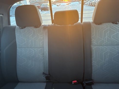 Used 2023 Toyota Tacoma TRD Sport image 19