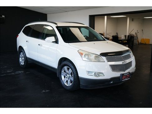 Used 2012 Chevrolet Traverse LT AWD/4WD image 9