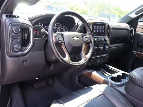 Used 2019 Chevrolet Silverado 1500 High Country AWD/4WD image 5