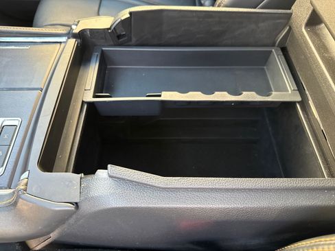 Certified 2023 Ford Expedition Platinum image 26