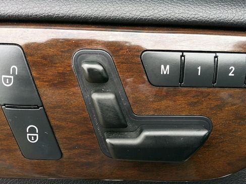 Used 2015 Mercedes-Benz GL 450 4MATIC image 22