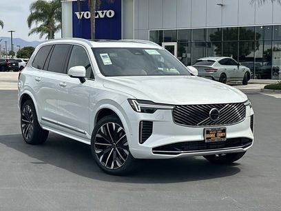New 2026 Volvo XC90 T8 Ultra w/ Lounge Package