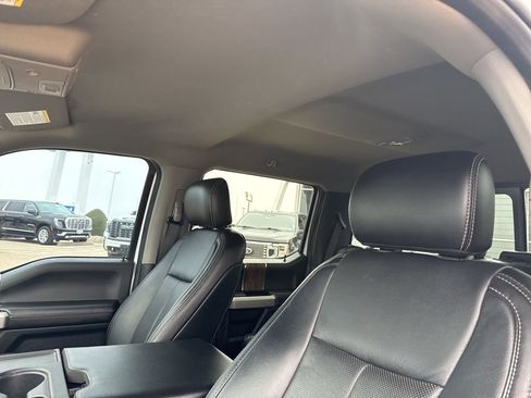 Used 2020 Ford F150 Lariat image 13