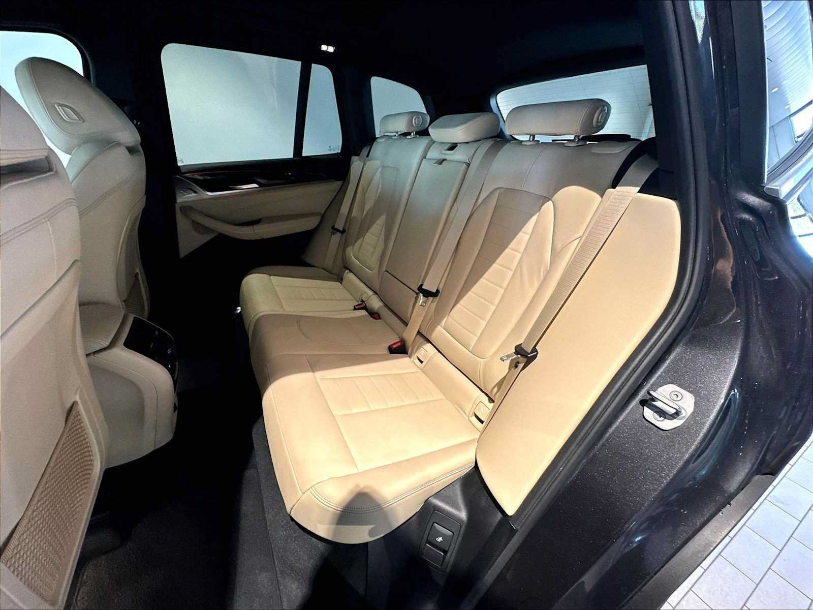 Used 2019 BMW X3 sDrive30i w/ Executive Package RWD image 31