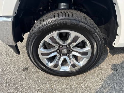 Certified 2022 RAM 1500 Limited AWD/4WD image 9