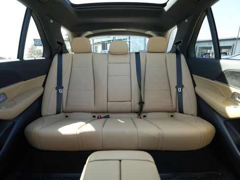 New 2026 Mercedes-Benz GLE 450 4MATIC image 34