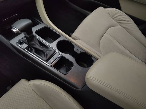 Used 2016 Kia Optima LX image 26