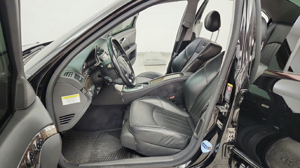 Used 2005 Mercedes-Benz E 55 AMG Sedan image 35