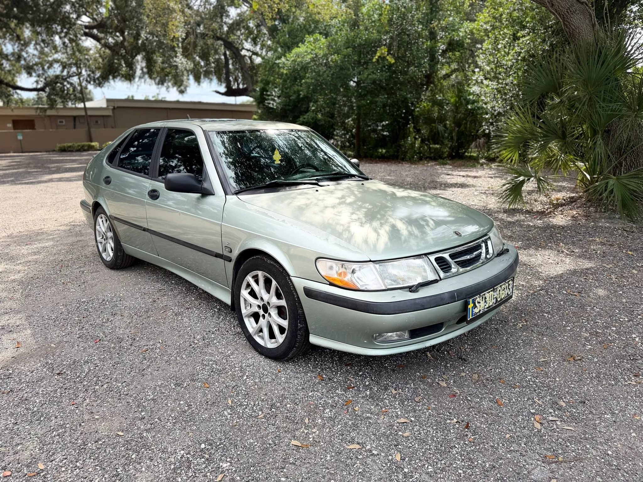 Used 2001 Saab 9-3 SE FWD image 1