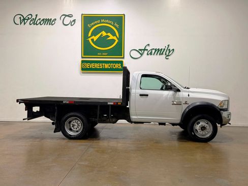 Used 2018 RAM 4500 Tradesman w/ Power & Remote Entry Group AWD/4WD image 2
