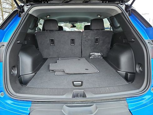 New 2025 Chevrolet Blazer LT w/ Midnight/Sport Edition image 11
