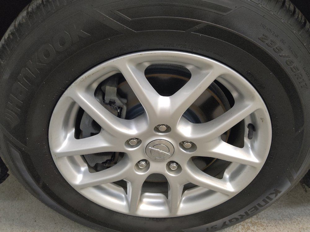 Used 2020 Chrysler Pacifica Touring-L FWD image 31