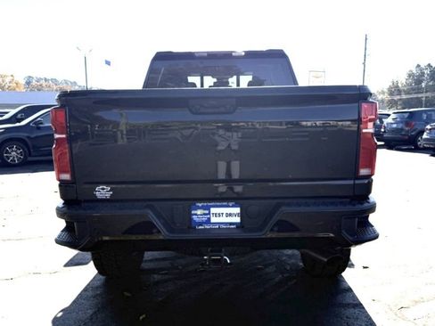 Used 2025 Chevrolet Silverado 2500 LT w/ Trail Boss Package image 6