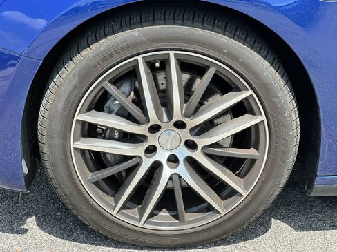 Used 2018 Maserati Ghibli S Q4 AWD/4WD image 27
